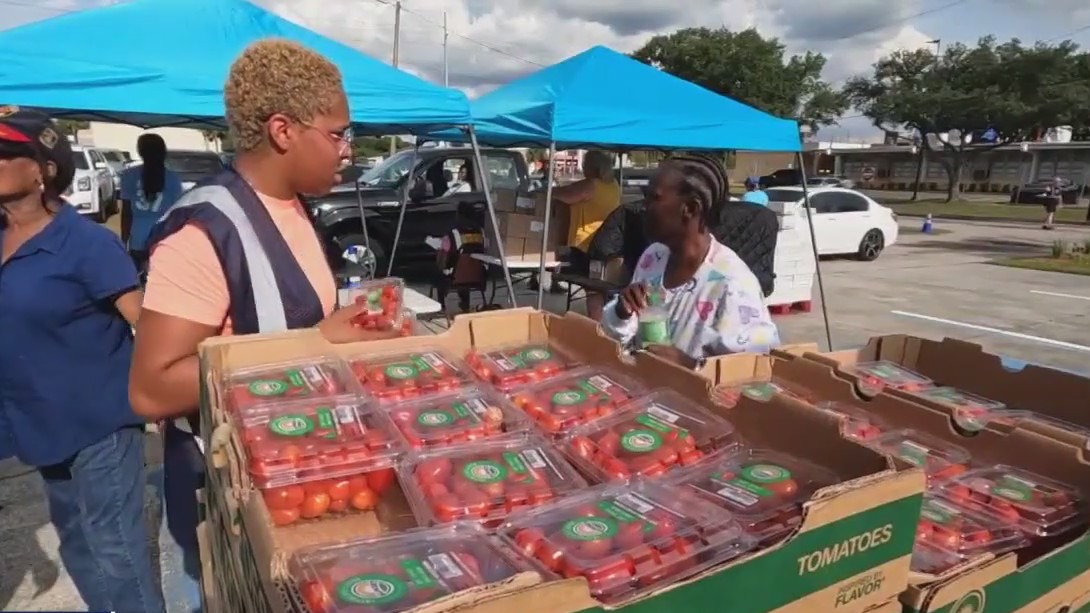 Army family gives back through Military food pantry